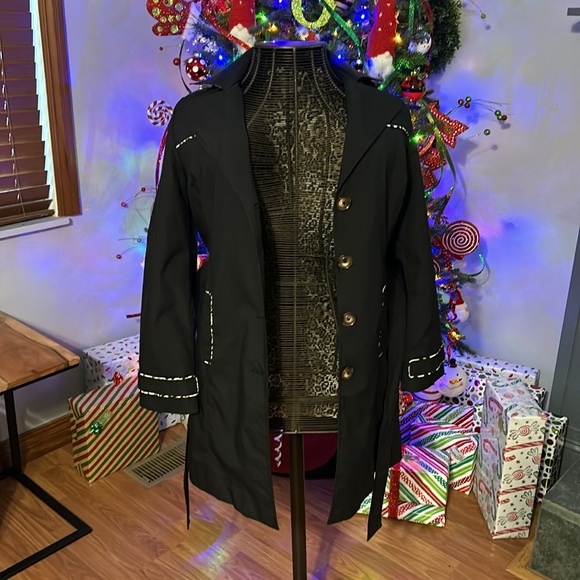 Chico’s - Picture 2 of 4